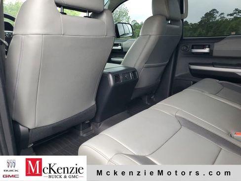 Used 2018 Toyota Tundra Limited w/ Limited Premium Package AWD/4WD image 25