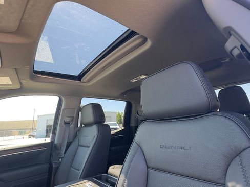 New 2026 GMC Sierra 1500 Denali AWD/4WD image 17