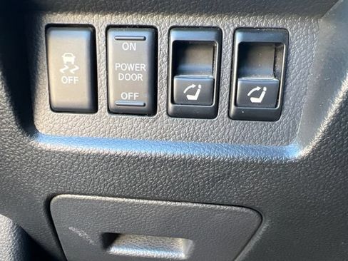 Used 2011 Nissan Murano SL w/ Navigation Pkg AWD/4WD image 28