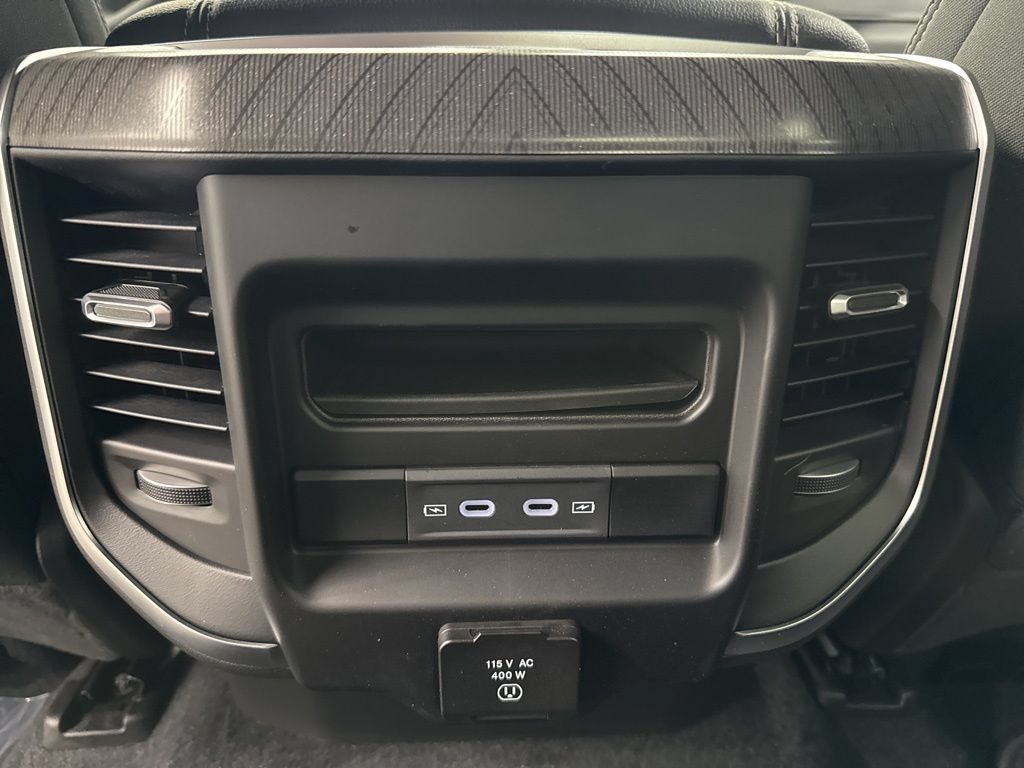 New 2026 RAM 1500 Big Horn AWD/4WD image 13