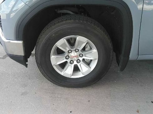 Used 2024 GMC Sierra 1500 SLE RWD image 2
