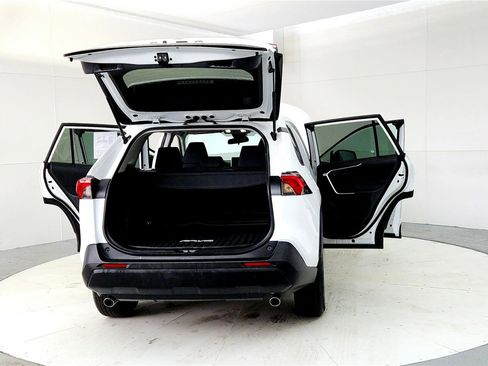 Used 2023 Toyota RAV4 LE image 11