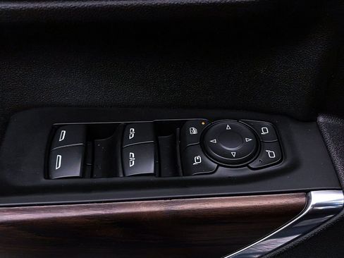 Used 2021 GMC Sierra 1500 SLT w/ SLT Premium Plus Package image 18