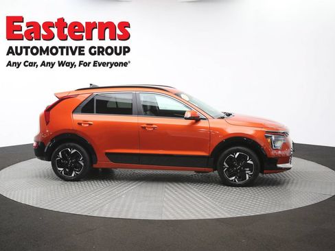 Used 2023 Kia Niro Wind w/ Wind Preserve Package FWD image 43