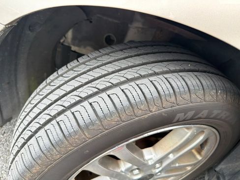 Used 2004 Chevrolet Cavalier Sedan w/ Preferred Equipment Group FWD image 15