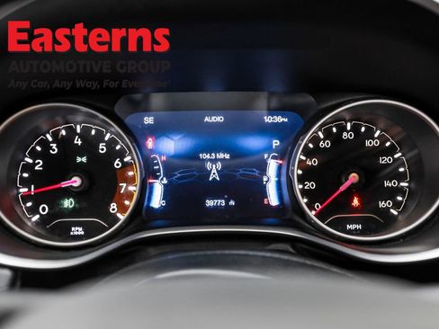 Used 2021 Jeep Compass Limited AWD/4WD image 18