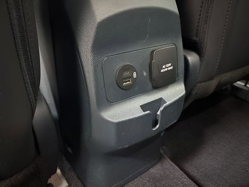 Used 2024 Ford Maverick Lariat w/ Black Appearance Package AWD/4WD image 35