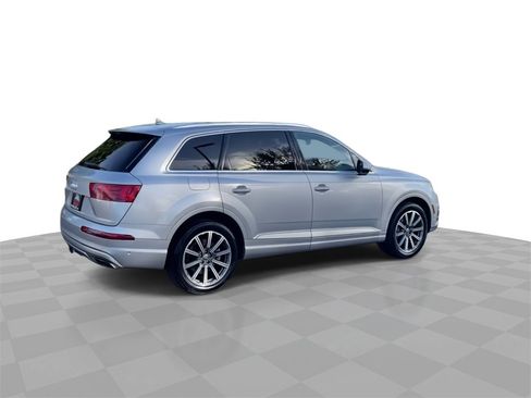 Used 2019 Audi Q7 3.0T Premium Plus w/ Premium Plus Package image 8