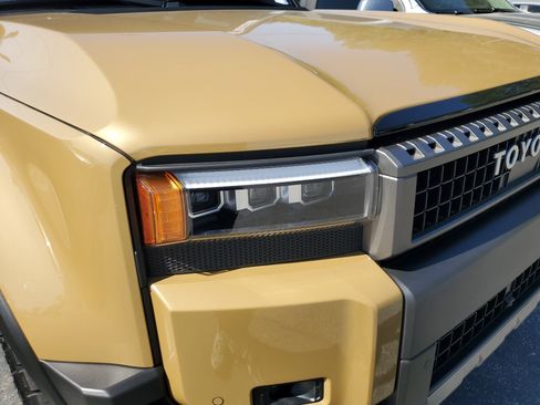 Used 2024 Toyota Land Cruiser image 9