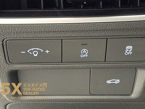 Certified 2025 Hyundai Sonata SE image 30