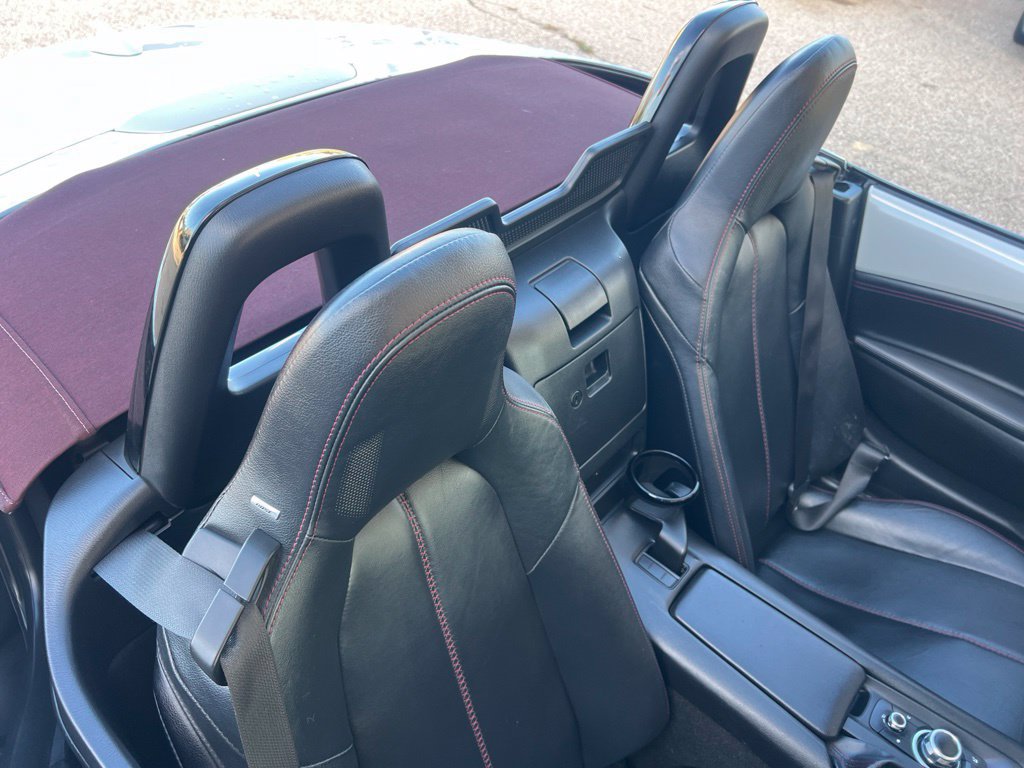 Used 2018 MAZDA MX-5 Miata Grand Touring RWD image 9