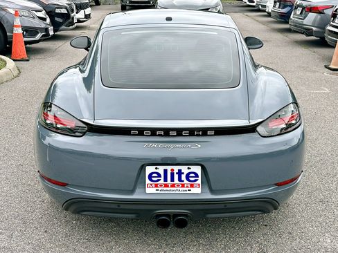 Used 2017 Porsche 718 Cayman S RWD image 9