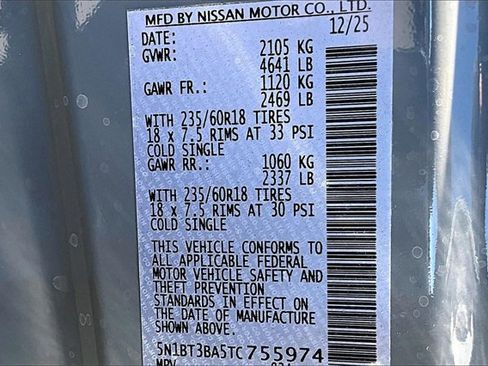 New 2026 Nissan Rogue SV image 8