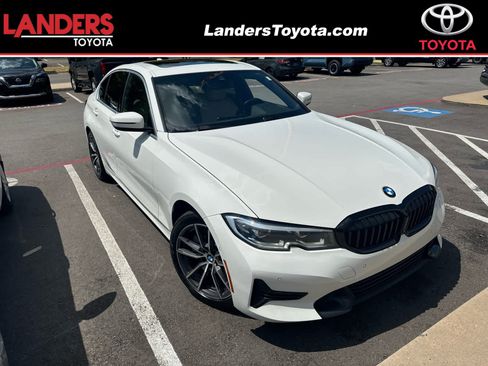 Used 2020 BMW 330i Sedan w/ Convenience Package RWD image 1