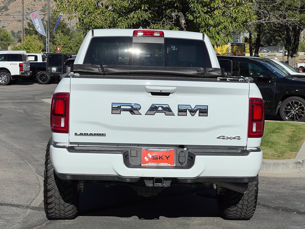 Used 2025 RAM 2500 Laramie AWD/4WD image 10