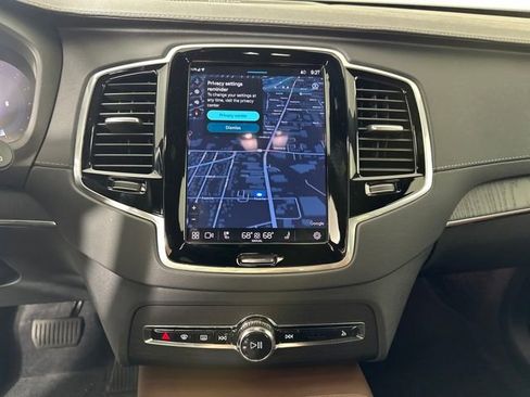 Used 2023 Volvo XC90 B6 Ultimate image 22