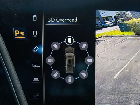 Used 2023 Cadillac Escalade ESV Premium Luxury w/ Performance Package image 26