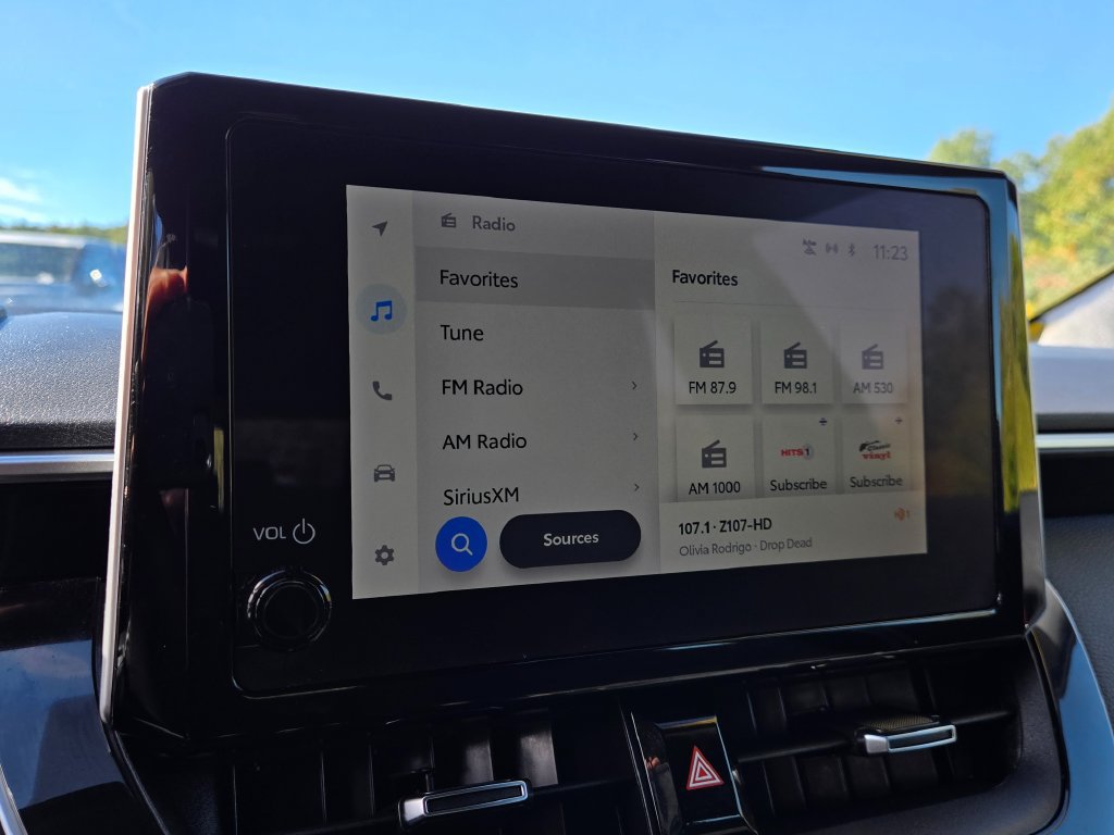 Used 2023 Toyota Corolla SE FWD image 23