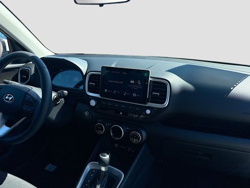 New 2026 Hyundai Venue SEL FWD image 21