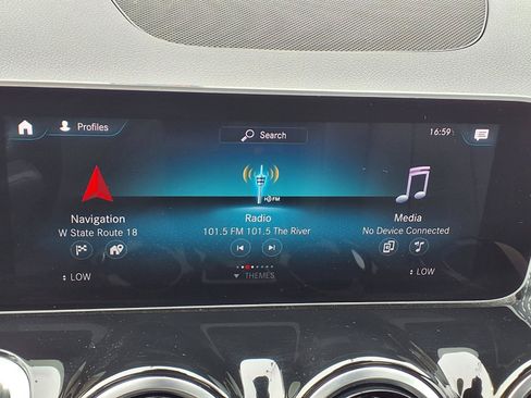 Used 2020 Mercedes-Benz GLB 250 4MATIC image 22