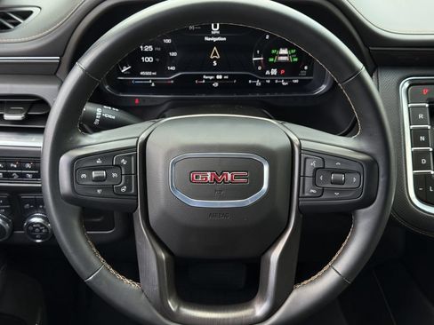 Used 2023 GMC Yukon XL AT4 w/ AT4 Premium Package AWD/4WD image 14