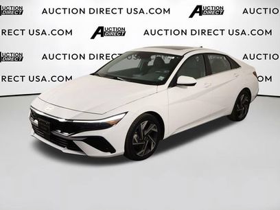 Used 2025 Hyundai Elantra SEL