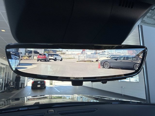 Certified 2024 Cadillac Escalade Premium Luxury w/ LPO, Floor Liner Package AWD/4WD image 84