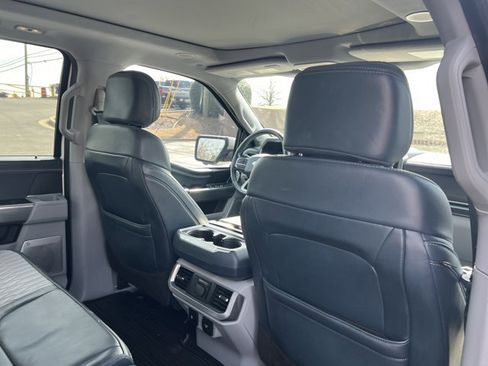 Used 2023 Ford F150 Limited image 22