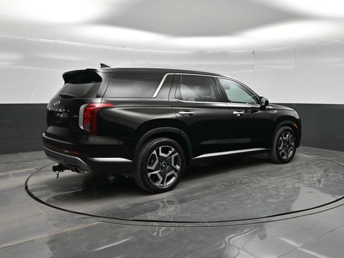 Used 2023 Hyundai Palisade SEL w/ Cargo Package AWD/4WD image 7
