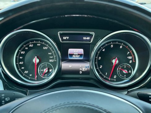 Used 2019 Mercedes-Benz GLS 550 4MATIC w/ Driver Assistance Package image 11