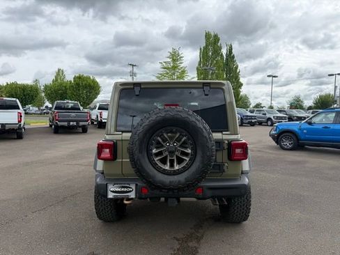 Used 2025 Jeep Wrangler Unlimited Rubicon 392 AWD/4WD image 8