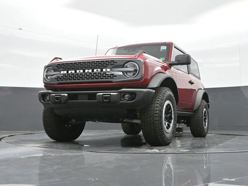 New 2025 Ford Bronco Badlands w/ Sasquatch Package image 20