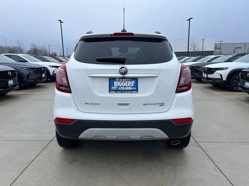 Used 2018 Buick Encore Essence image 8