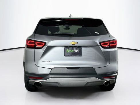Used 2025 Chevrolet Blazer LT FWD image 7