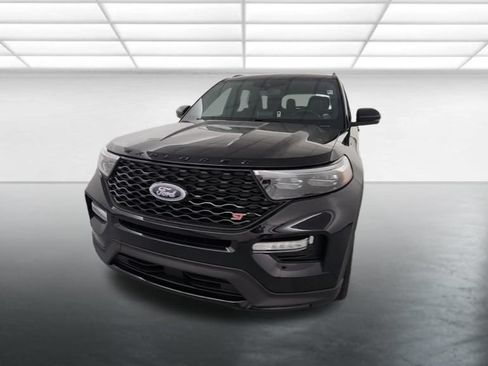 Used 2023 Ford Explorer ST w/ Equipment Group 401A AWD/4WD image 2