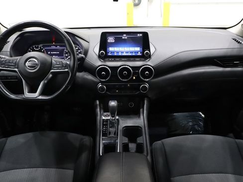 Used 2022 Nissan Sentra SV image 28