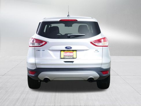 Used 2015 Ford Escape SE AWD/4WD image 6