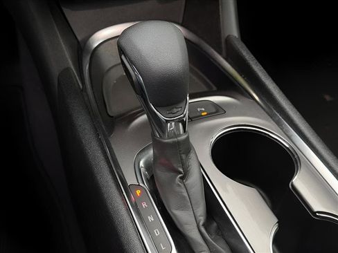 Certified 2024 Chevrolet Malibu LT image 30