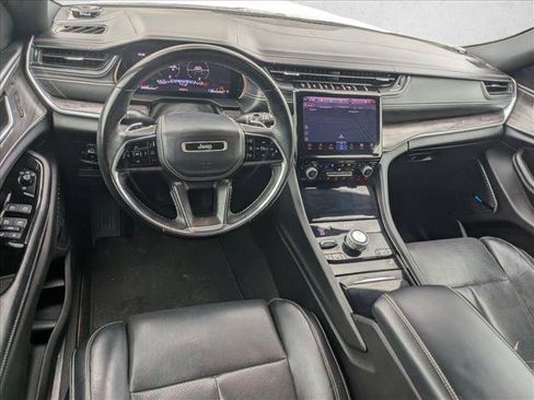 Used 2021 Jeep Grand Cherokee L Overland w/ Luxury Tech Group IV AWD/4WD image 16
