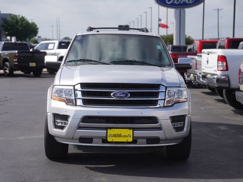 Used 2015 Ford Expedition Limited w/ Equipment Group 301A image 3