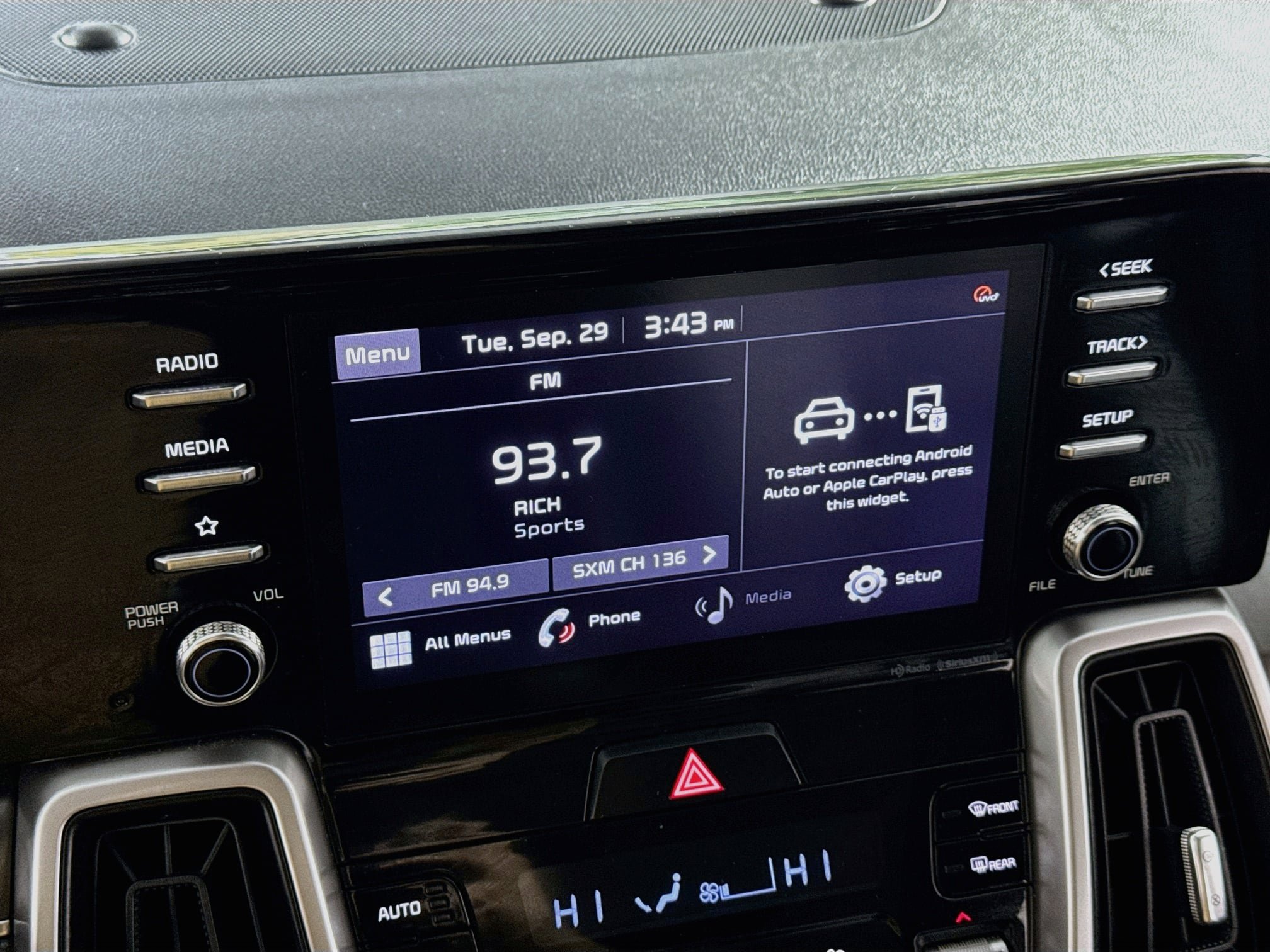 Used 2021 Kia Sorento S w/ Panoramic Sunroof Package AWD/4WD image 16
