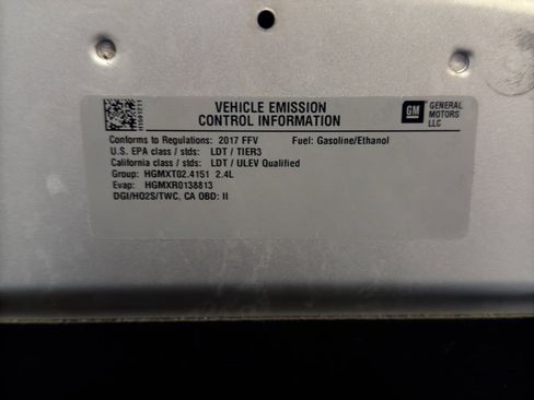 Used 2017 Chevrolet Equinox LT w/ Convenience Package image 34