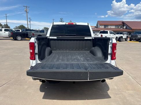 Used 2025 RAM 1500 Laramie w/ Sport Appearance Package AWD/4WD image 7