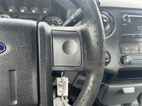 Used 2016 Ford F250 XL w/ Power Equipment Group image 31