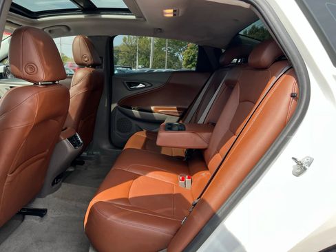 Used 2016 Chevrolet Malibu Premier w/ Driver Confidence Package image 23