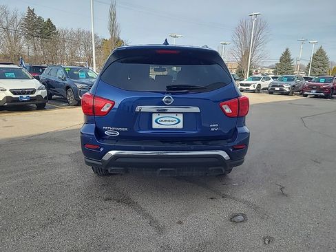 Used 2020 Nissan Pathfinder SV AWD/4WD image 5