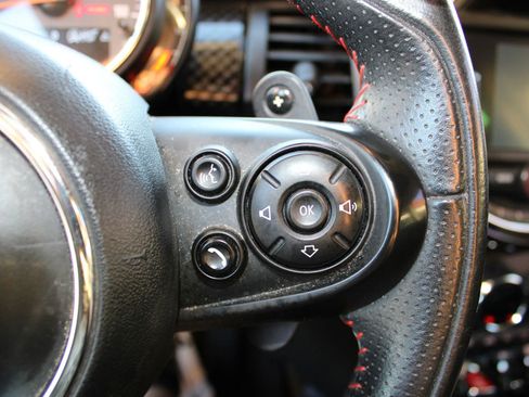 Used 2020 MINI Cooper S w/ Storage Package image 35