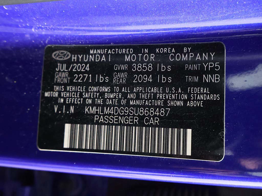 Used 2025 Hyundai Elantra Sport w/ Cargo Package FWD image 44