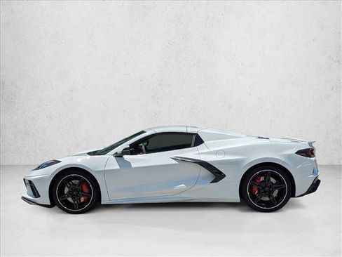 Used 2025 Chevrolet Corvette Stingray Preferred Conv w/ Z51 Performance Package RWD image 9
