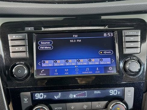 Used 2018 Nissan Rogue SL image 22